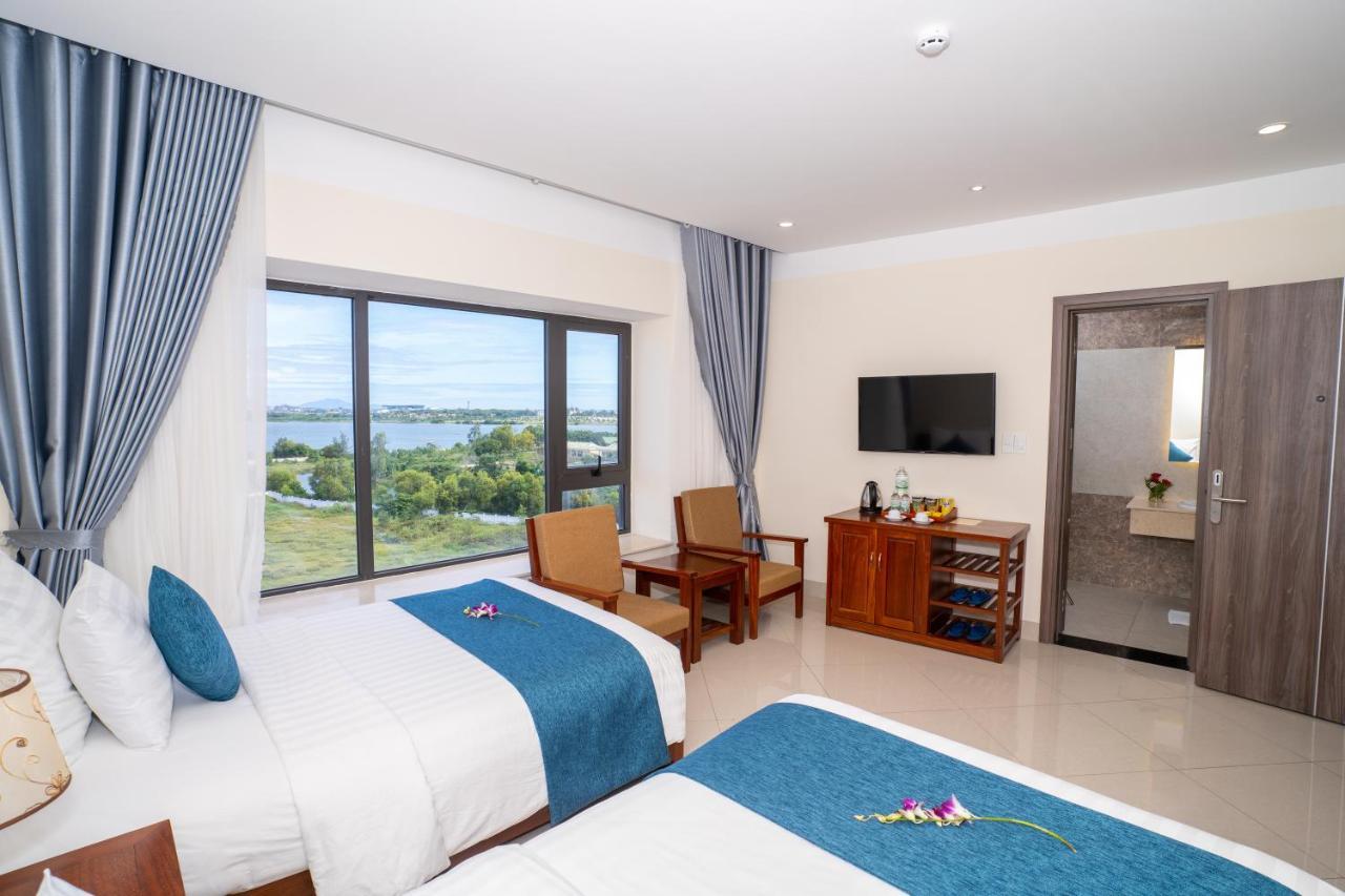 Navy Hotel Cam Ranh Extérieur photo