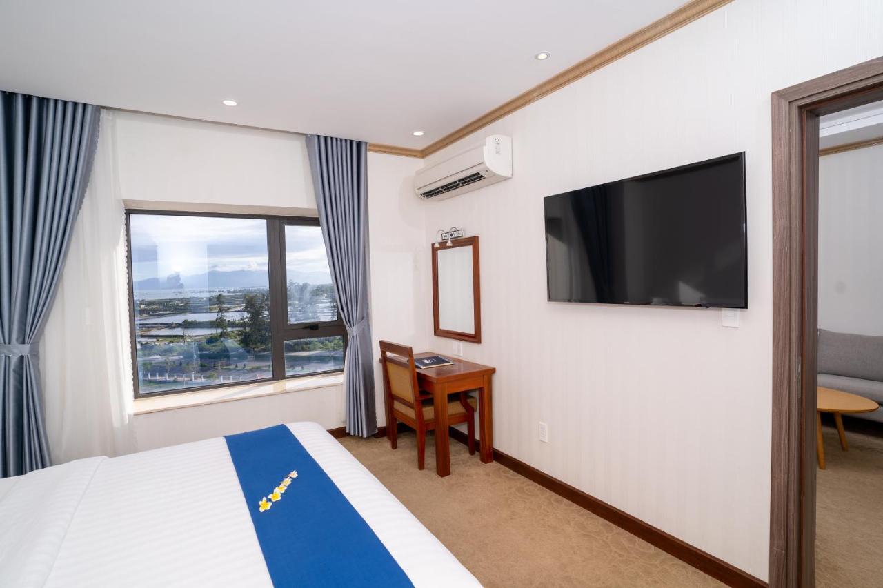 Navy Hotel Cam Ranh Extérieur photo