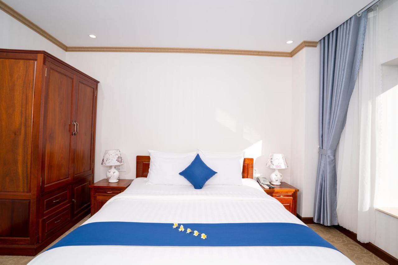 Navy Hotel Cam Ranh Extérieur photo