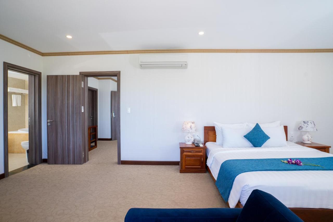 Navy Hotel Cam Ranh Extérieur photo