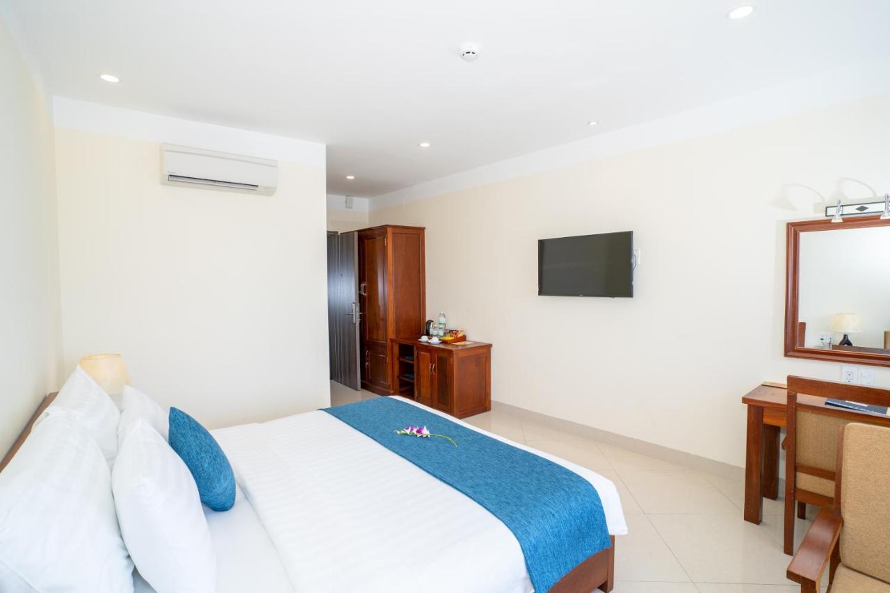 Navy Hotel Cam Ranh Extérieur photo