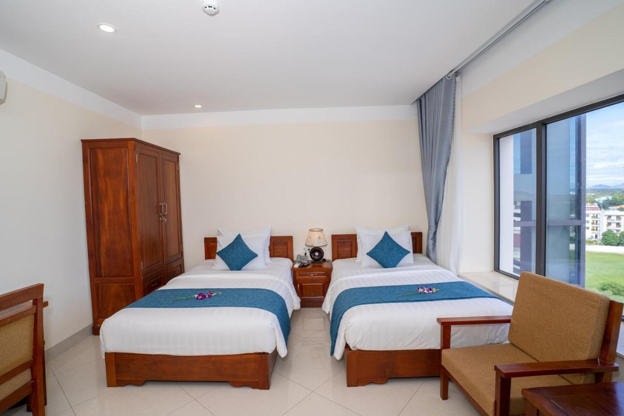 Navy Hotel Cam Ranh Extérieur photo