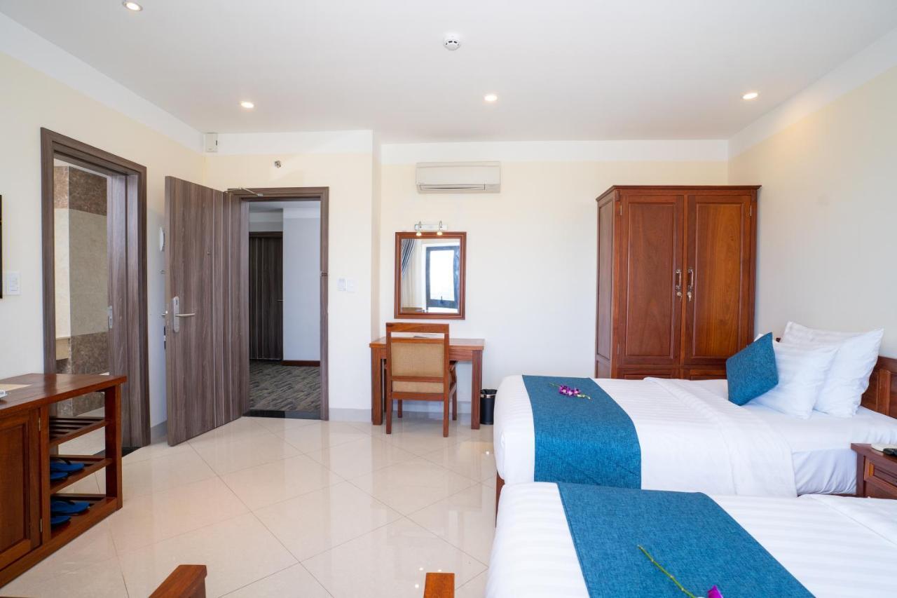 Navy Hotel Cam Ranh Extérieur photo