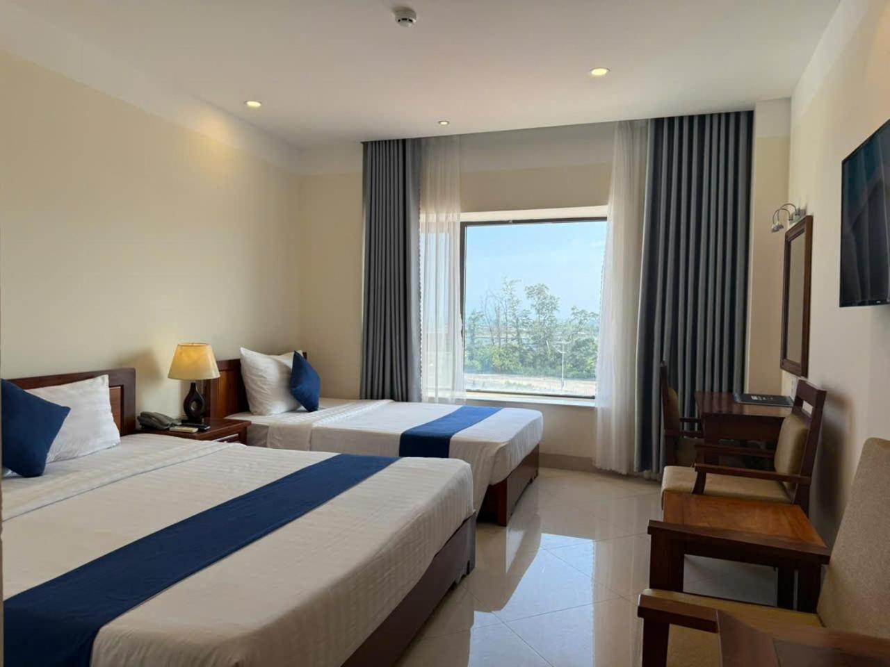 Navy Hotel Cam Ranh Extérieur photo